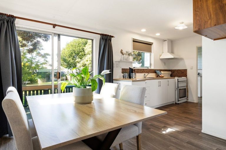 Photo of property in 7 Mckinley Place, Nawton, Hamilton, 3200