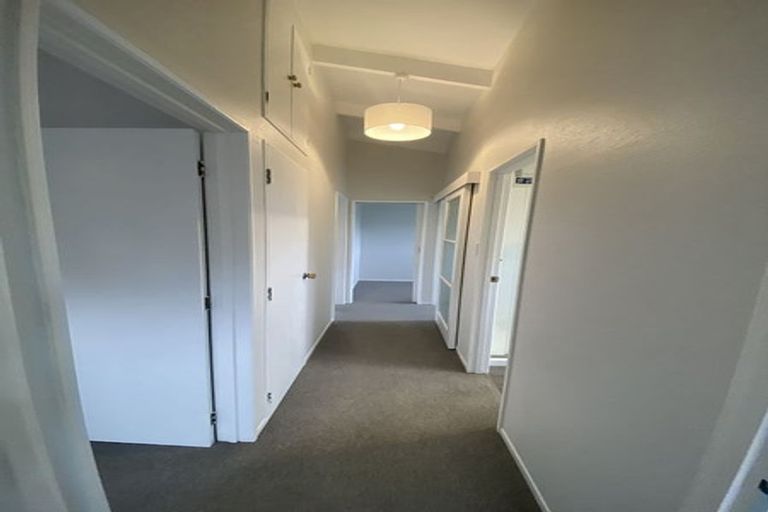 Photo of property in 9b Rishworth Avenue, Stanmore Bay, Whangaparaoa, 0932