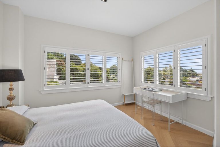 Photo of property in 48 Brougham Street, Nelson South, Nelson, 7010