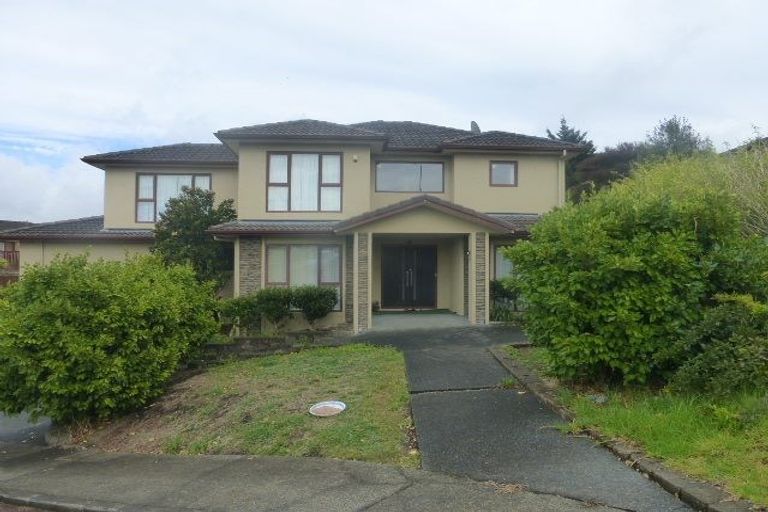 Photo of property in 69 San Marino Drive West, Henderson, Auckland, 0612