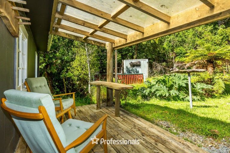 Photo of property in 2296b Akatarawa Road, Akatarawa Valley, Upper Hutt, 5372