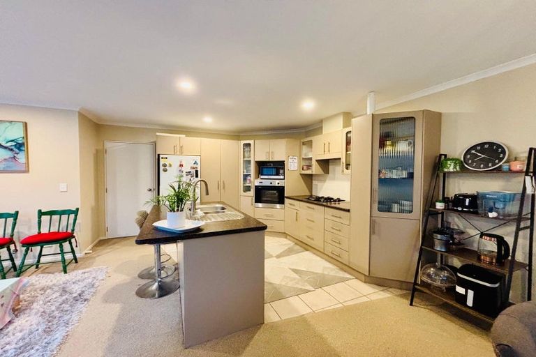 Photo of property in 191c Hill Road, Manurewa, Auckland, 2105