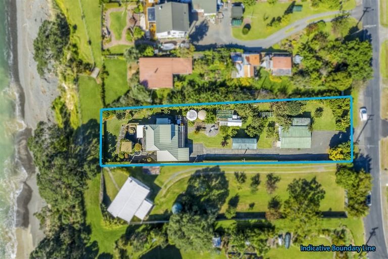 Photo of property in 63 Howard Road, Orere Point, Papakura, 2585