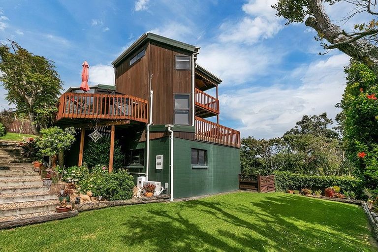 Photo of property in 2/22 Long Bay Drive, Torbay, Auckland, 0630