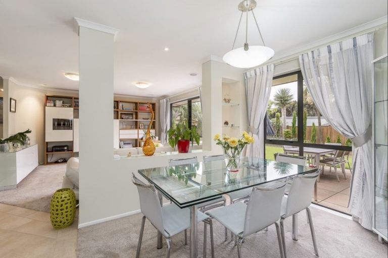Photo of property in 1 The Ritz, Orewa, 0931