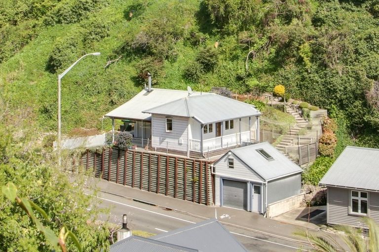 Photo of property in 124a Shakespeare Road, Bluff Hill, Napier, 4110