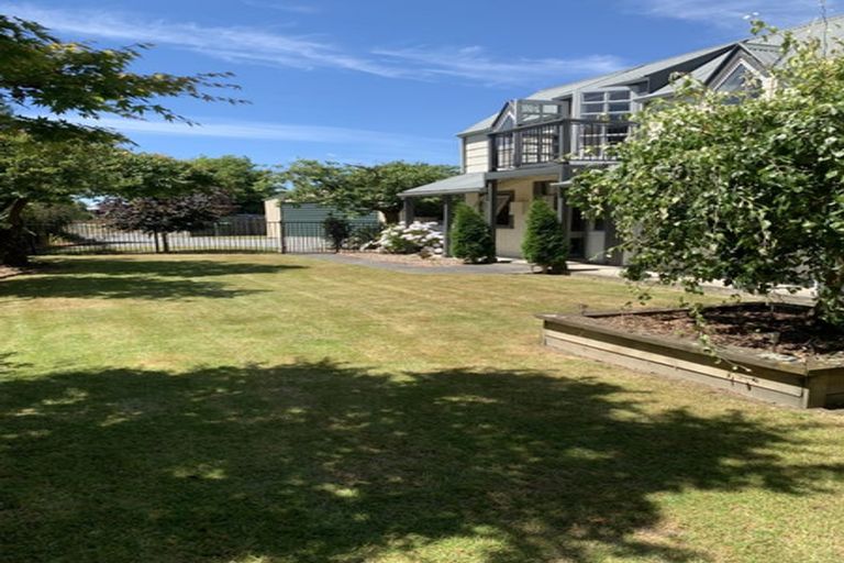 Photo of property in 18 Coleman Place, Darfield, 7510