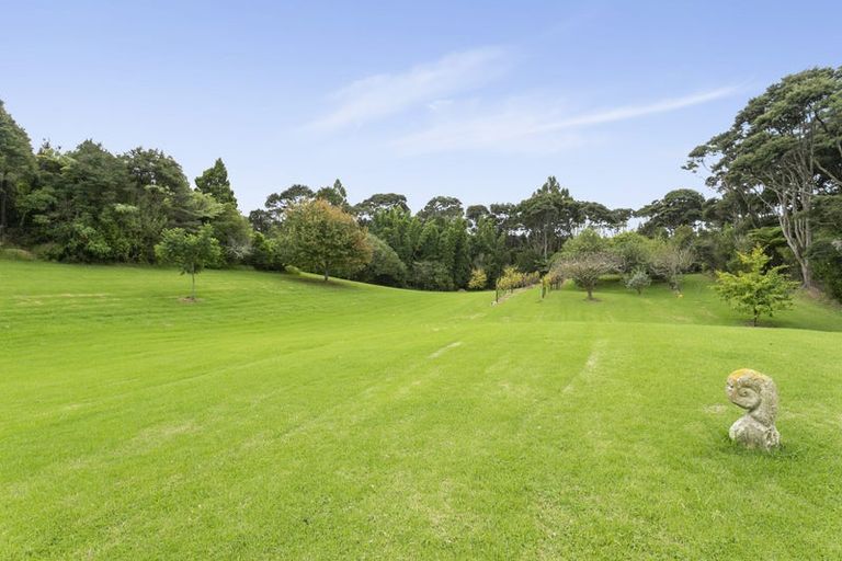 Photo of property in 152k Parker Road, Oratia, Auckland, 0604