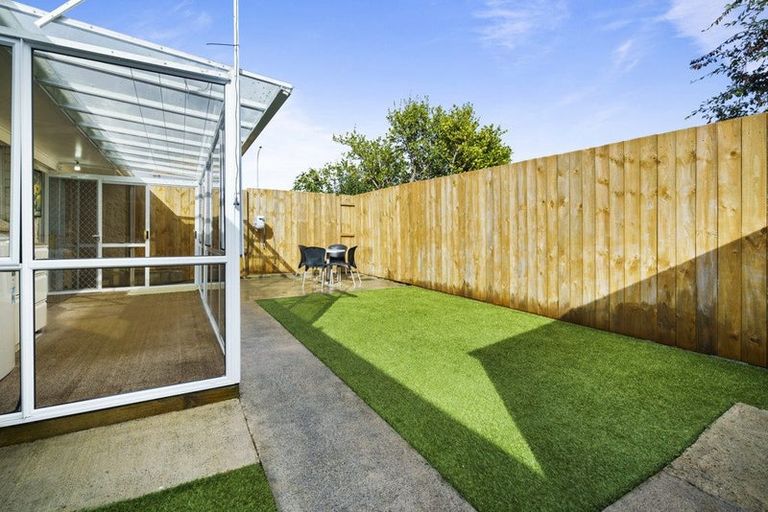 Photo of property in 2/246 Shirley Road, Papatoetoe, Auckland, 2025