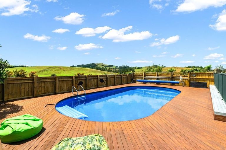 Photo of property in 1049 Pipiwai Road, Ruatangata West, Whangarei, 0176