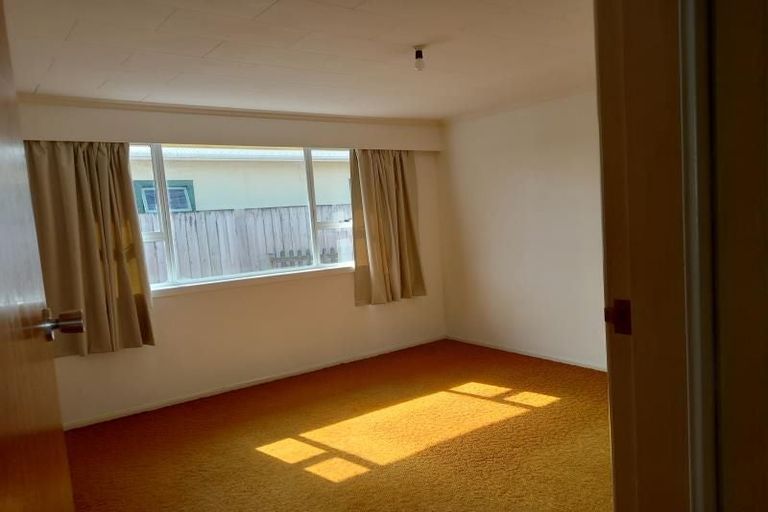 Photo of property in 11a Pukenui Street, Strandon, New Plymouth, 4312