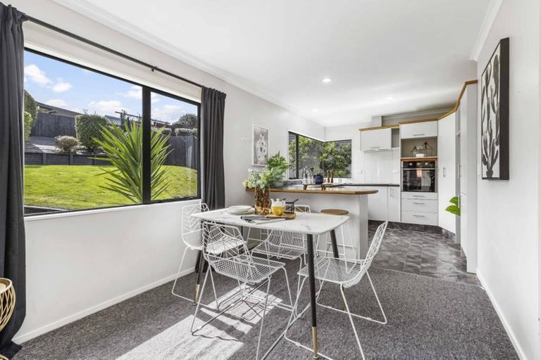 Photo of property in 7 Westview Place, Western Heights, Hamilton, 3200