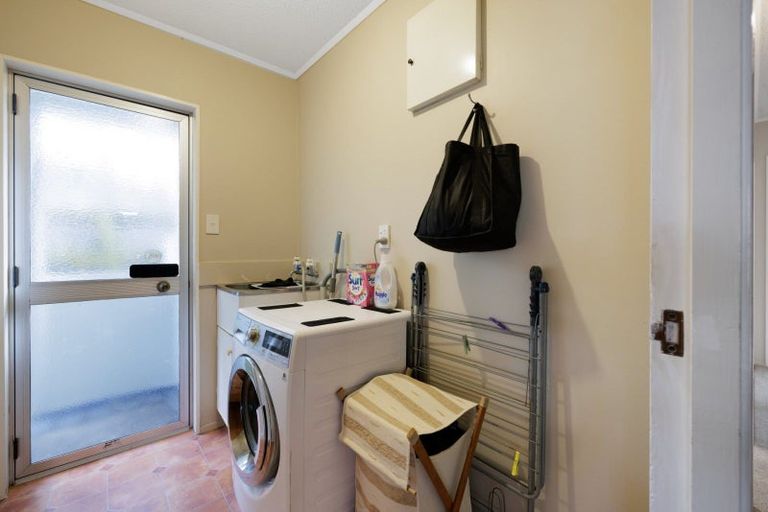 Photo of property in 1335b Papamoa Beach Road, Papamoa Beach, Papamoa, 3118