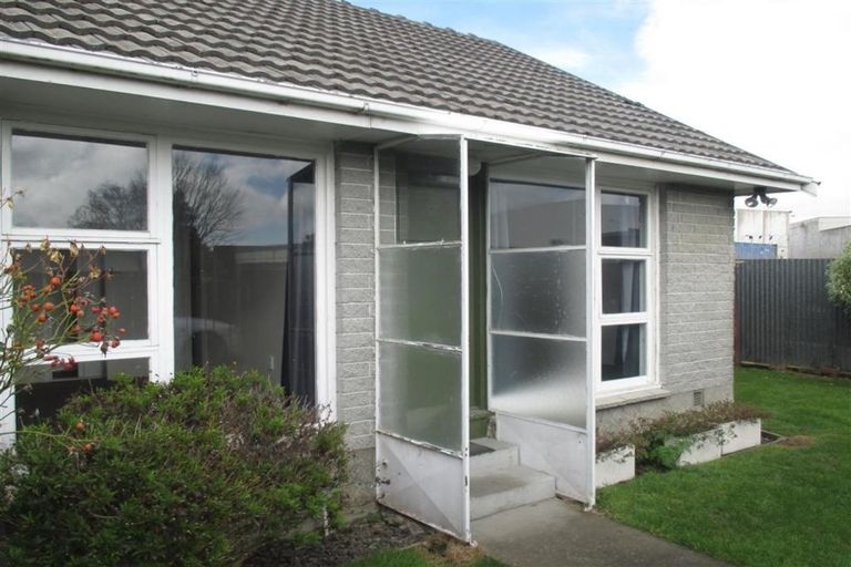Photo of property in 4/39 Brockworth Place, Riccarton, Christchurch, 8011