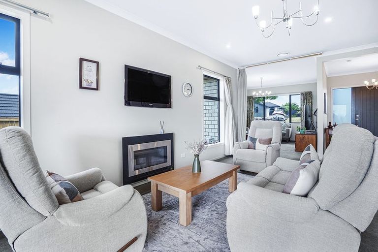 Photo of property in 6 Highview Court, Flagstaff, Hamilton, 3210