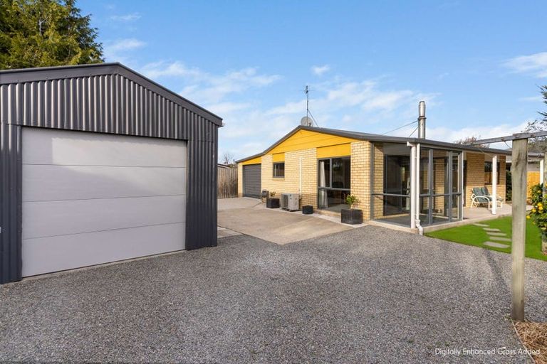 Photo of property in 9 Ropley Street, Amberley, 7410