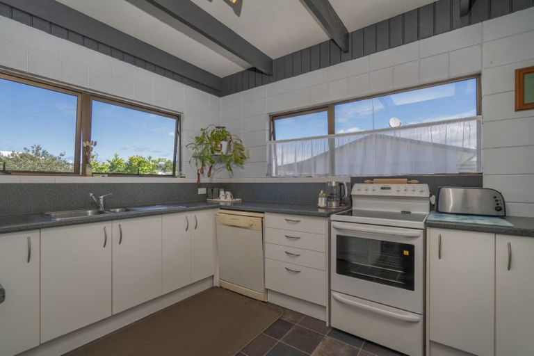 Photo of property in 58 Cook Drive, Whitianga, 3510