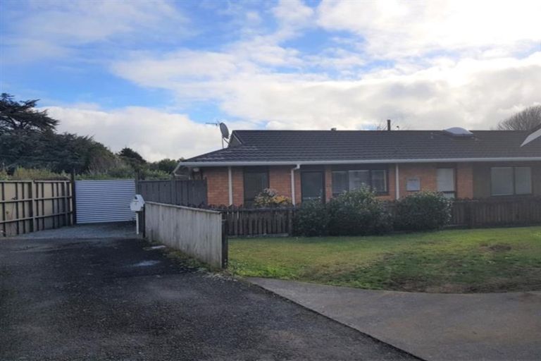 Photo of property in 1a Shortland Street, Lower Vogeltown, New Plymouth, 4310