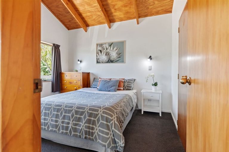 Photo of property in 34 Sunvale Place, Gate Pa, Tauranga, 3112