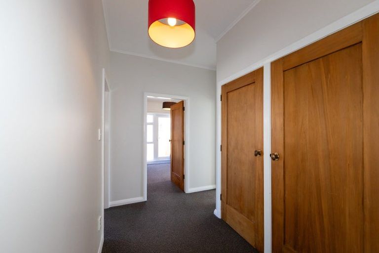 Photo of property in 35 Nuffield Avenue, Marewa, Napier, 4110