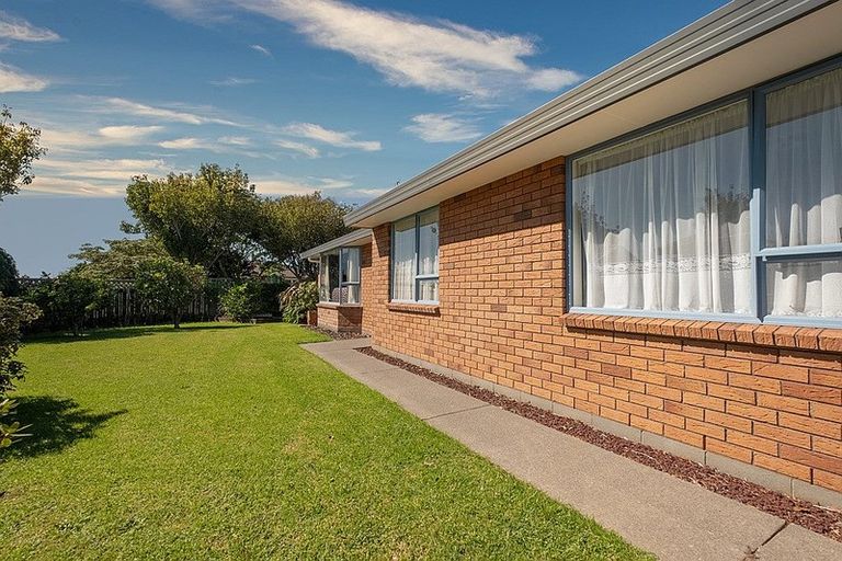 Photo of property in 64 Sunnyvale Street, Bell Block, New Plymouth, 4312
