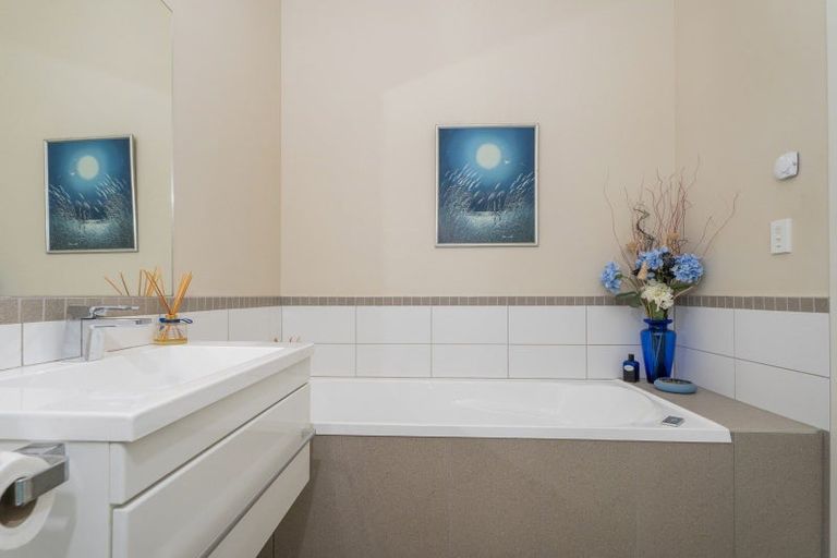 Photo of property in 22 Aquila Drive, Whitianga, 3510