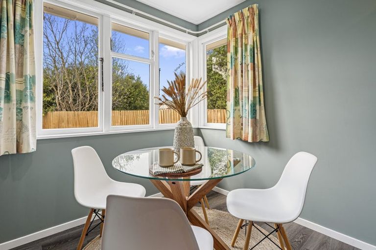 Photo of property in 19 Flay Crescent, Burnside, Christchurch, 8053