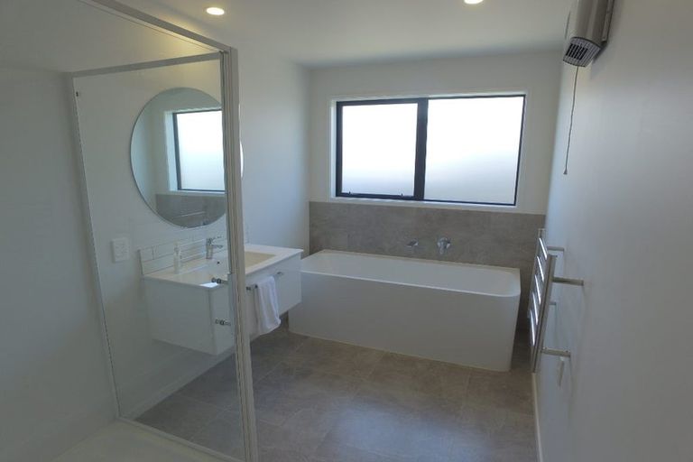 Photo of property in 20 Headley Drive, Lower Shotover, Queenstown, 9304