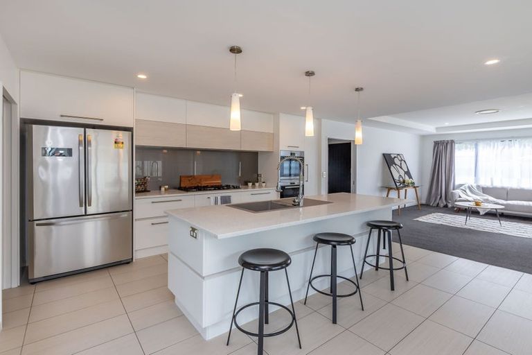 Photo of property in 93 Whincops Road, Halswell, Christchurch, 8025