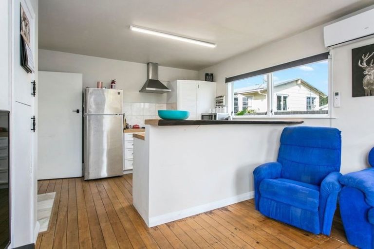 Photo of property in 4 Goodwin Street, Tirau, 3410
