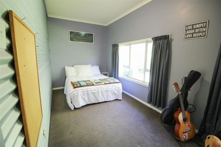 Photo of property in 333 Timaru-pareora Highway, Normanby, Timaru, 7971