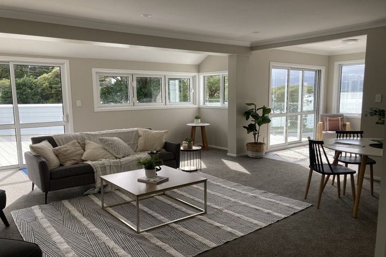 Photo of property in 156 Paremata Road, Paremata, Porirua, 5024