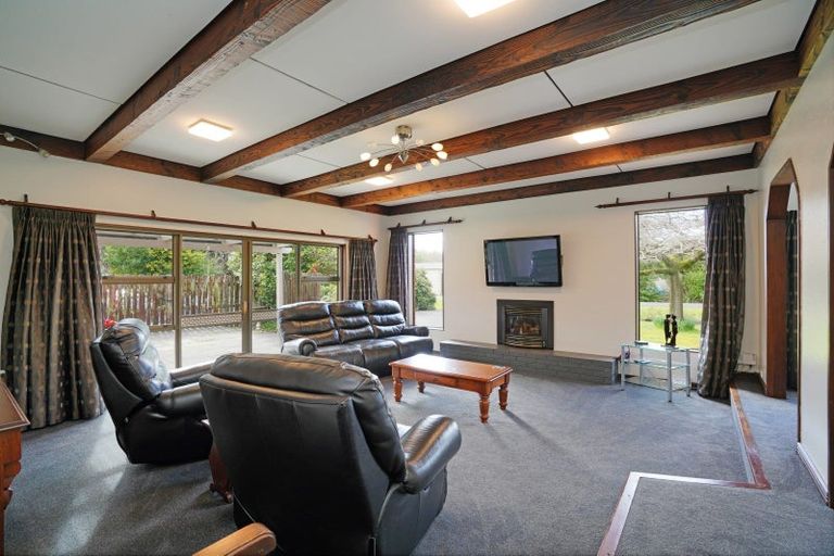 Photo of property in 29 Awarua Road, Otatara, Invercargill, 9879