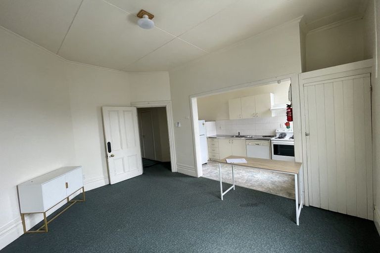 Photo of property in 72-76 Tasman Street, Mount Cook, Wellington, 6021