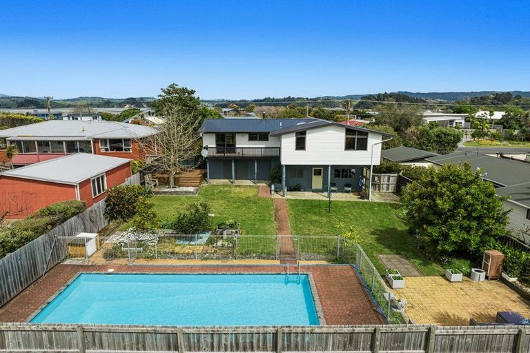 Photo of property in 203 Harbour Road, Ohope, 3121