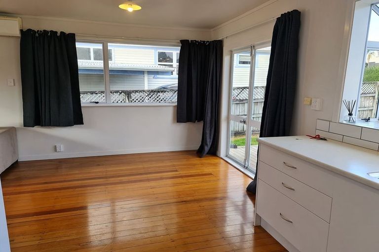 Photo of property in 17 Butler Place, Te Kamo, Whangarei, 0112