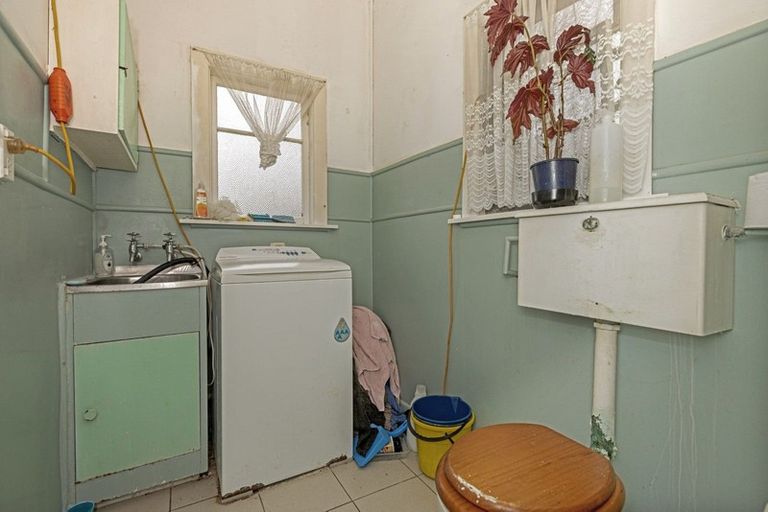 Photo of property in 14 Cochrane Street, Elgin, Gisborne, 4010