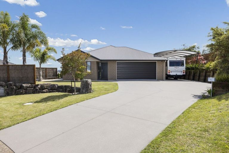 Photo of property in 107 Mortlake Heights, Pyes Pa, Tauranga, 3112