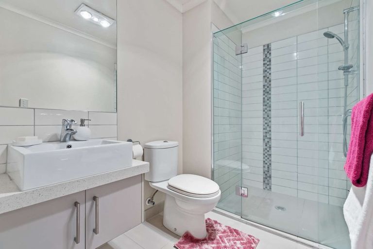 Photo of property in 26 Reins Road, Takanini, 2112