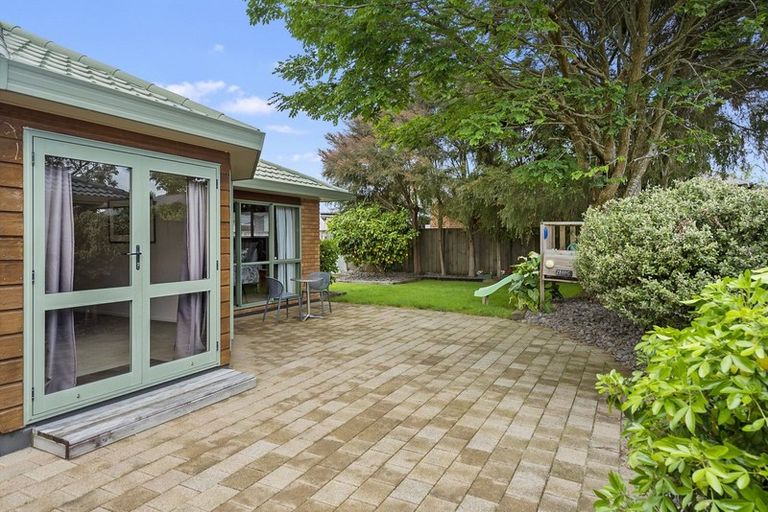 Photo of property in 32 Bramley Drive, Rototuna, Hamilton, 3210