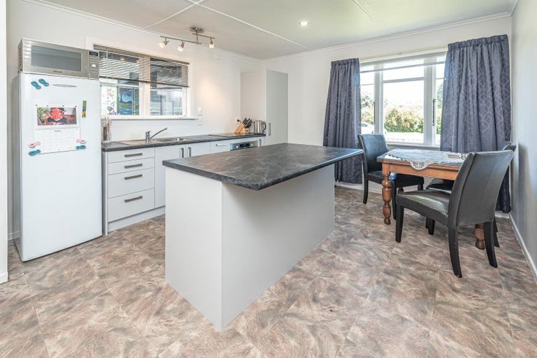 Photo of property in 40 Matai Street, Castlecliff, Whanganui, 4501