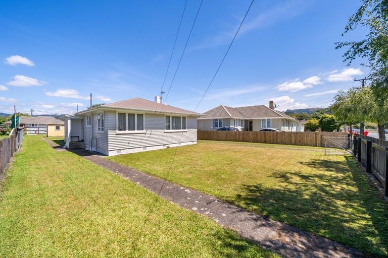 Photo of property in 27 Rimutaka Street, Trentham, Upper Hutt, 5018