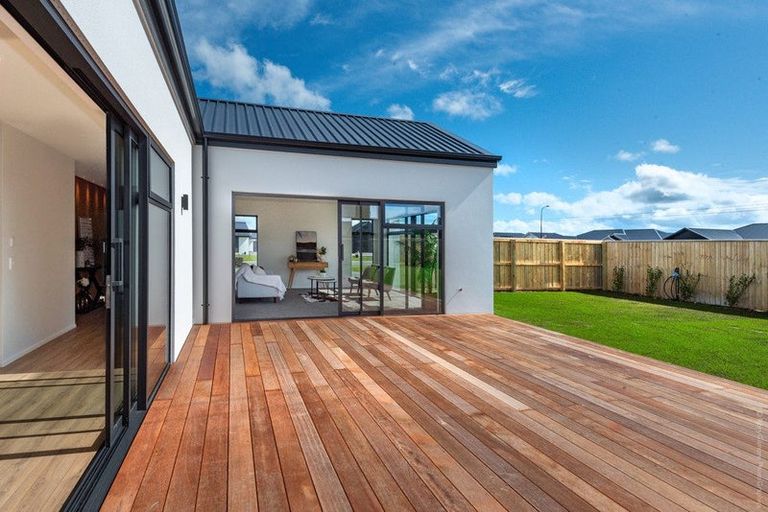 Photo of property in 4 Texel Crescent, West Melton, 7618