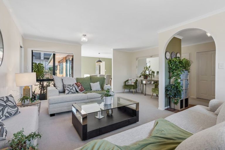 Photo of property in 9 Cottesmore Place, Huntington Park, Auckland, 2013