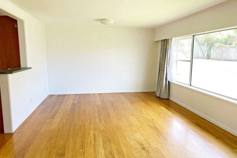 Photo of property in 2/40 Onepoto Road, Hauraki, Auckland, 0622