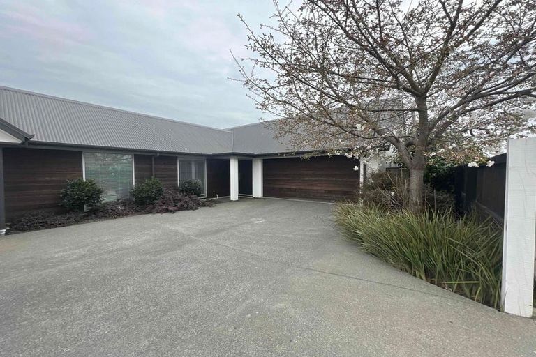 Photo of property in 457 Prestons Road, Parklands, Christchurch, 8083