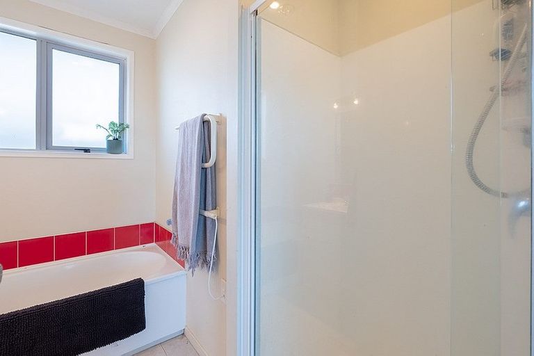 Photo of property in 6 Sole Avenue, Bell Block, New Plymouth, 4312