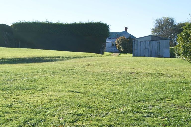 Photo of property in 17 Beach Street, Waikouaiti, 9510