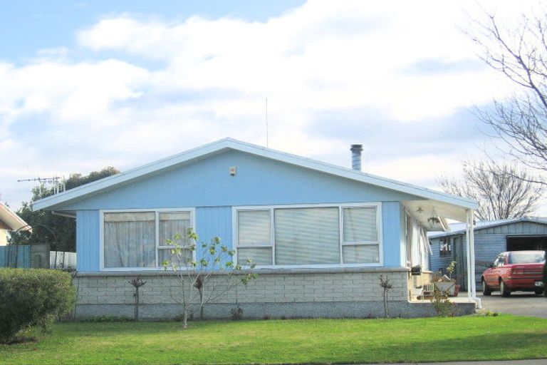 Photo of property in 12 Tait Drive, Greenmeadows, Napier, 4112