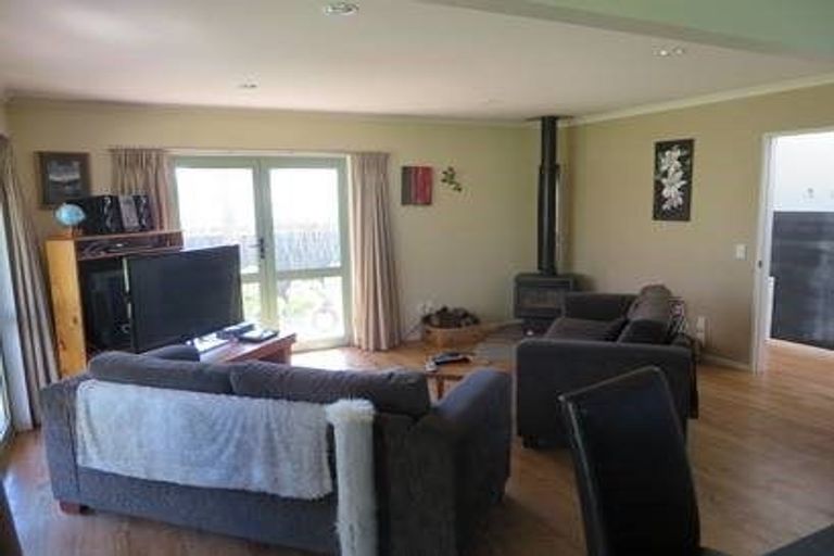 Photo of property in 22 Forest Lane, Raumati South, Paraparaumu, 5032